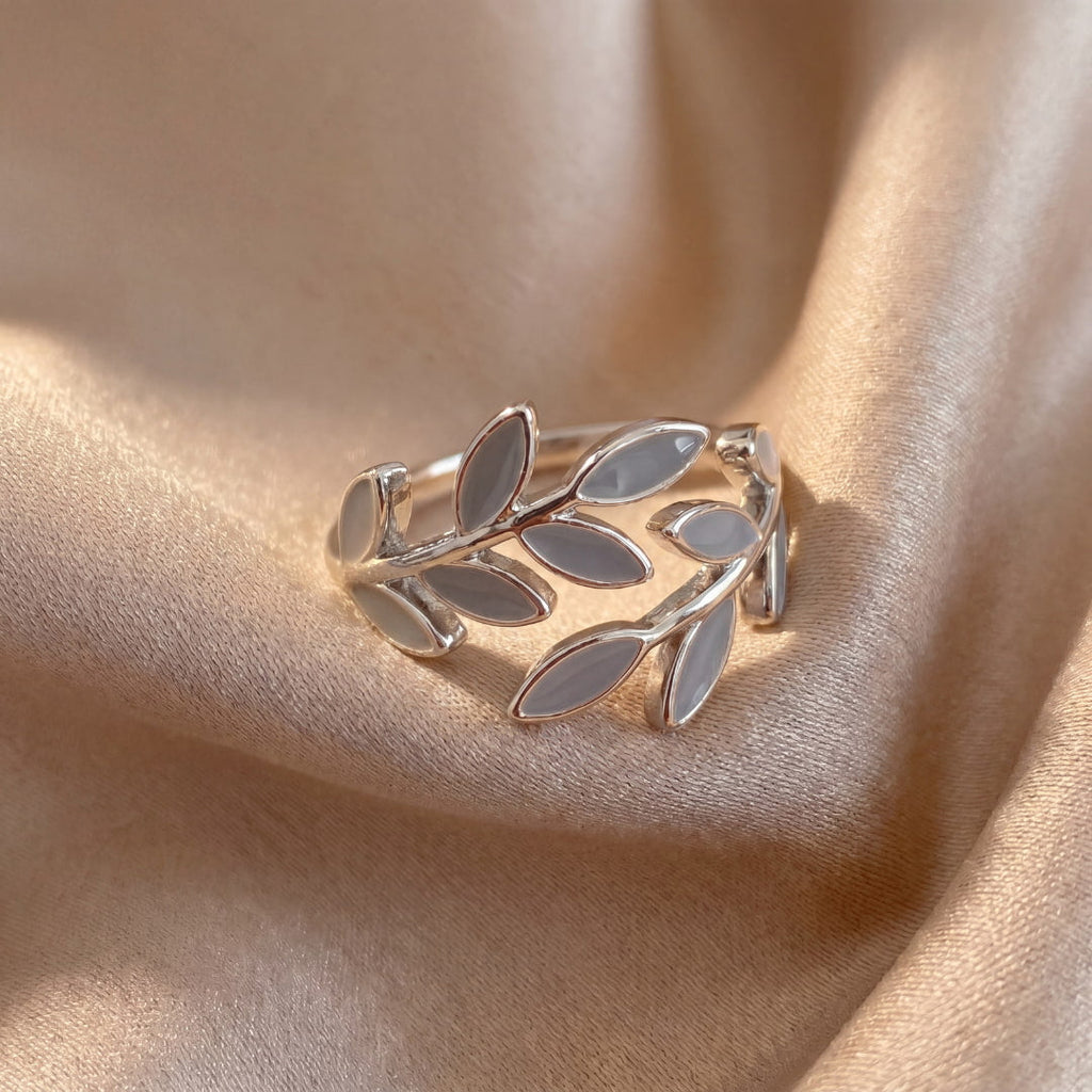 Anillo De Hojas